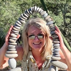 Meet your Posher, Kim